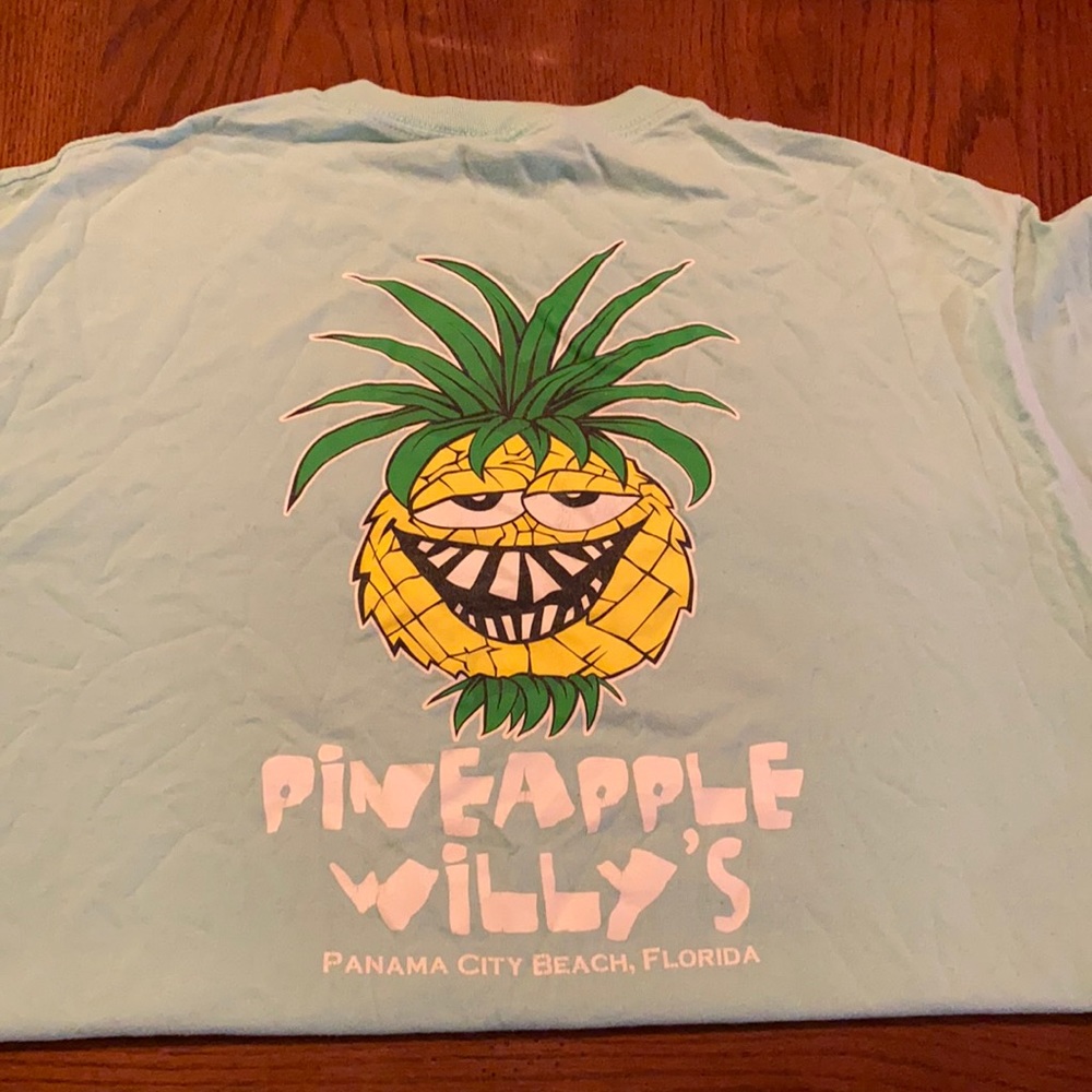 Pineapple Willys T-shirt
